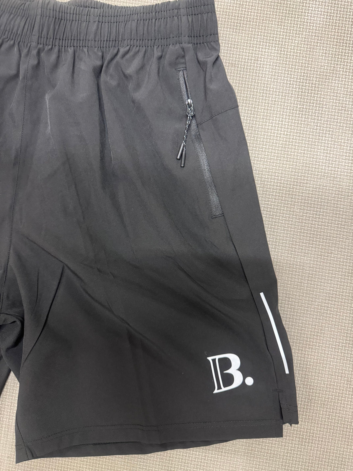 Icon. Roadwork Shorts Black